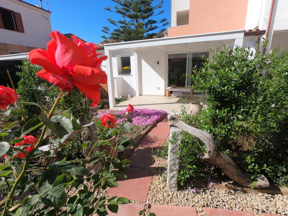 B&B Les Chambres Rooms & Suite Santa Teresa Gallura Exteriör bild