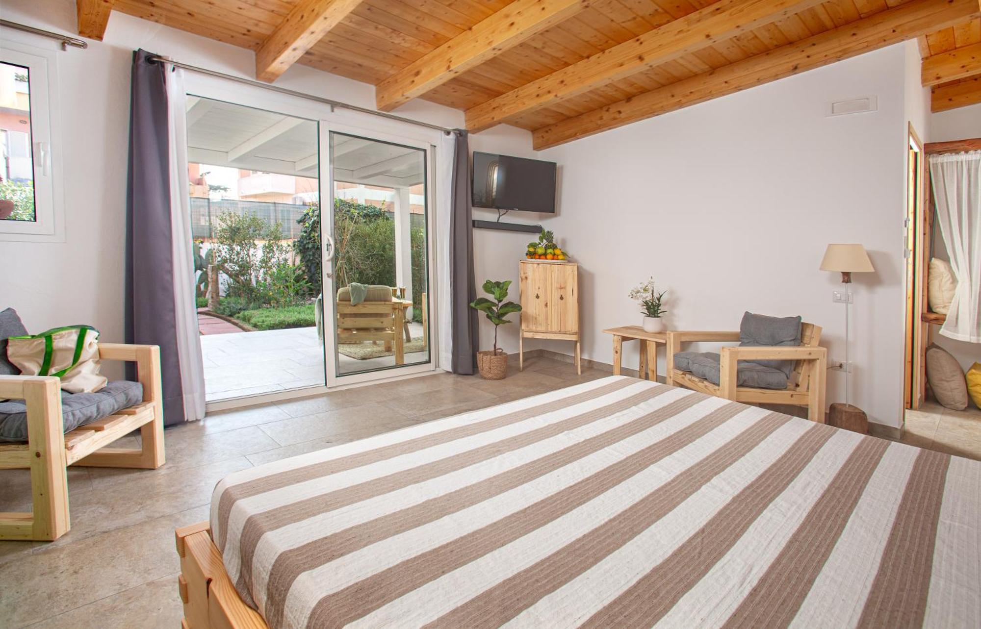 B&B Les Chambres Rooms & Suite Santa Teresa Gallura Exteriör bild