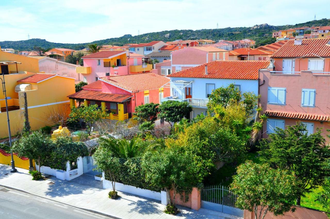 B&B Les Chambres Rooms & Suite Santa Teresa Gallura Exteriör bild